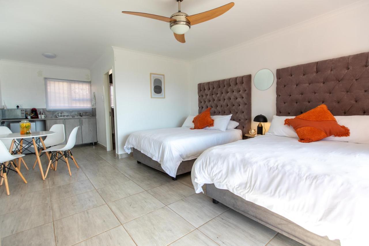 Pecan Bush Lodge Magaliesburg Eksteriør bilde