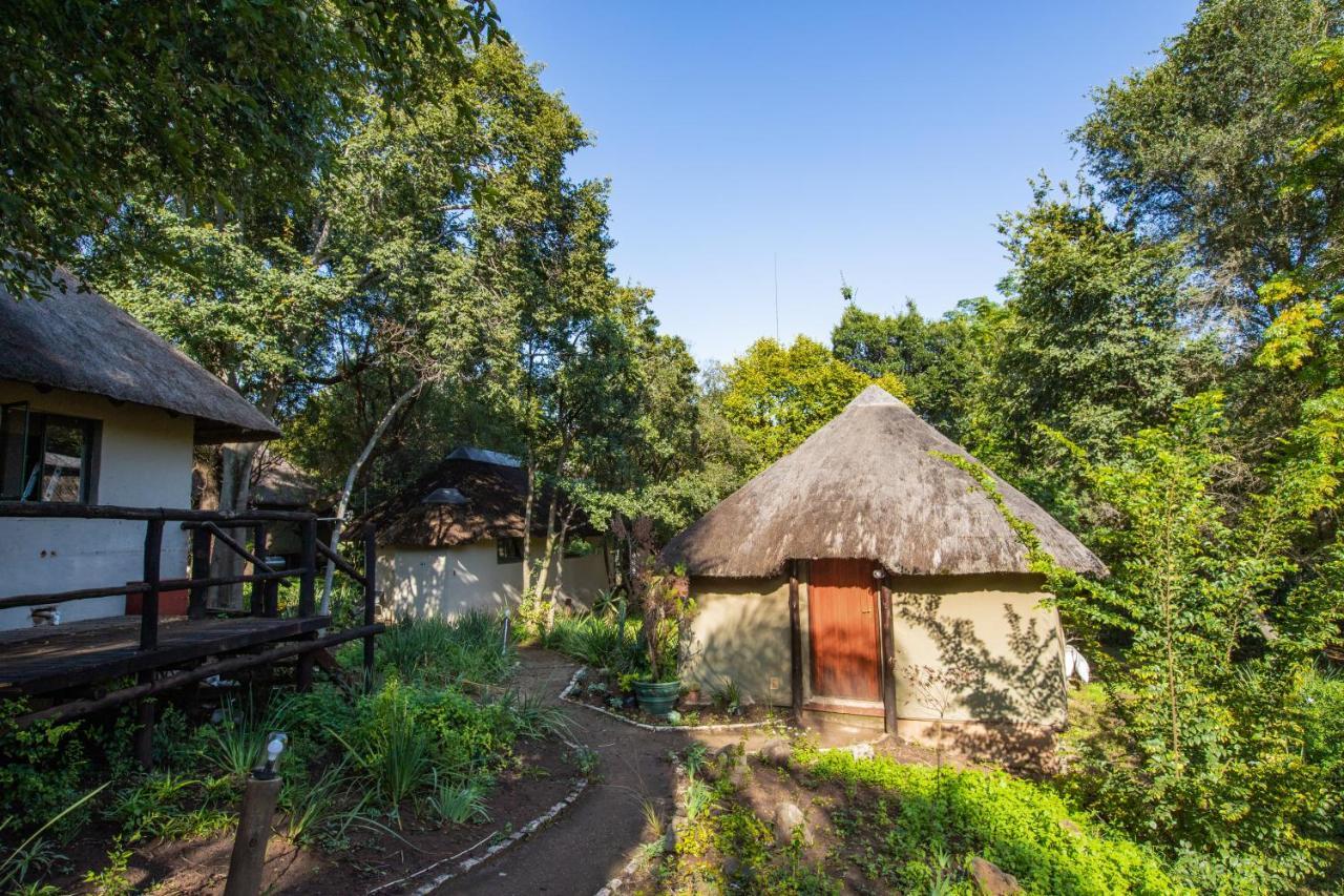 Pecan Bush Lodge Magaliesburg Eksteriør bilde